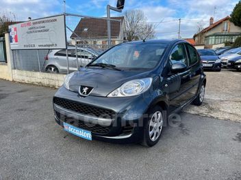 PEUGEOT 107 (2) 1.0 TRENDY 2-TRONIC 5P