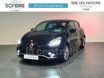 RENAULT CLIO 4 RS IV (2) 1.6 TURBO 200 RS EDC